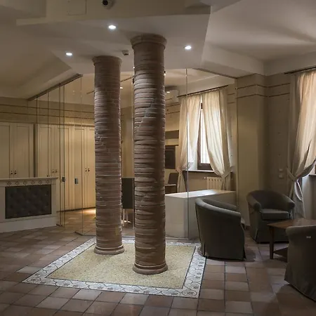 Hotel Sesmones Lodi