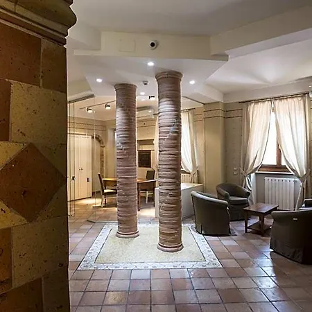 Hotel Sesmones Lodi