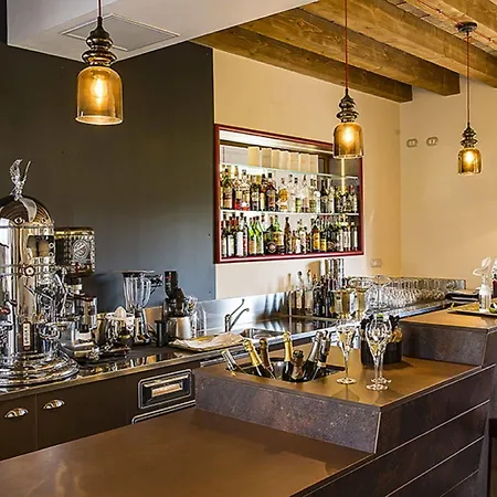Sesmones Hotel Lodi